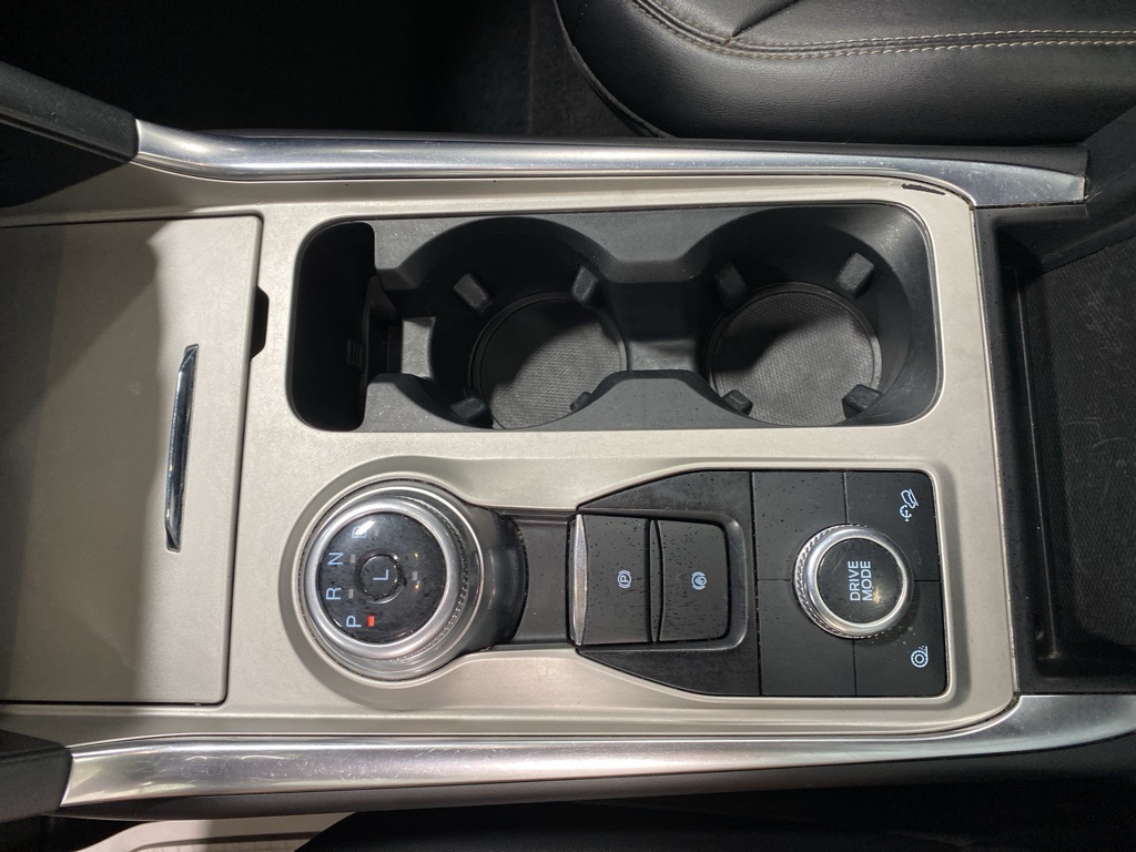 2022 Ford Explorer XLT photo 27