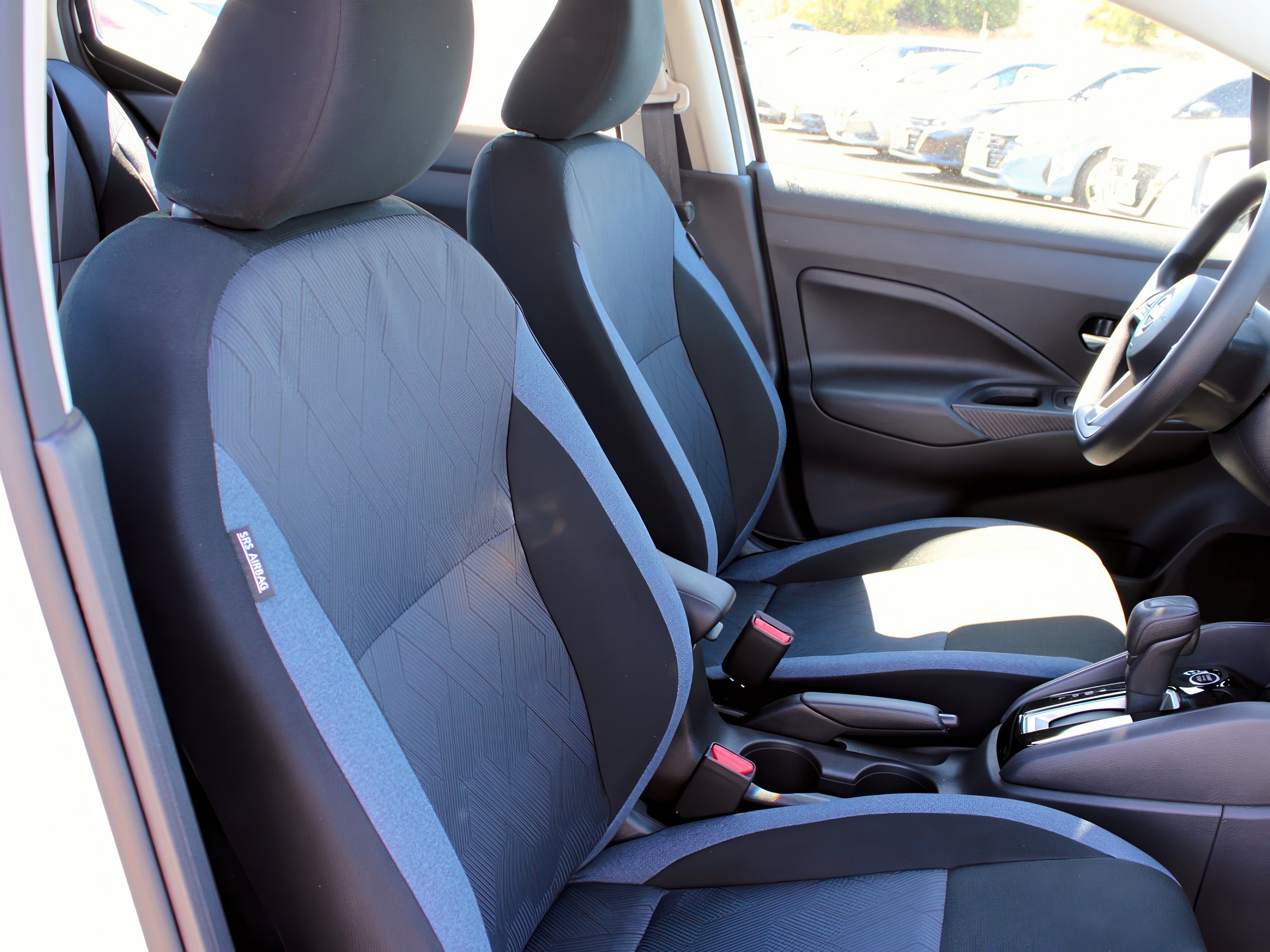 2025 Nissan Versa SV photo 20