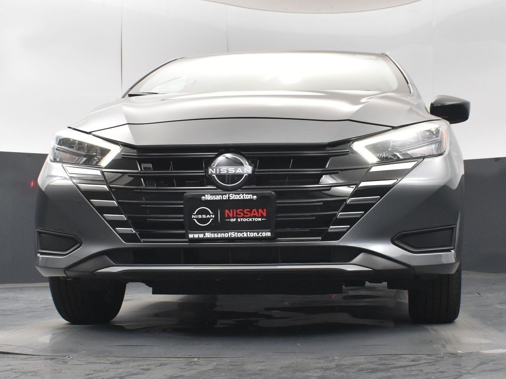 2025 Nissan Versa 1.6 S photo 33