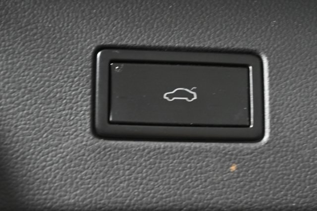 2018 Volkswagen Atlas V6 SE Technology photo 10