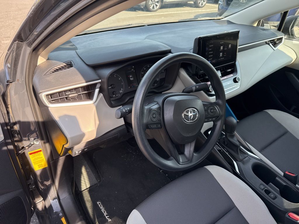 2024 Toyota Corolla LE photo 11