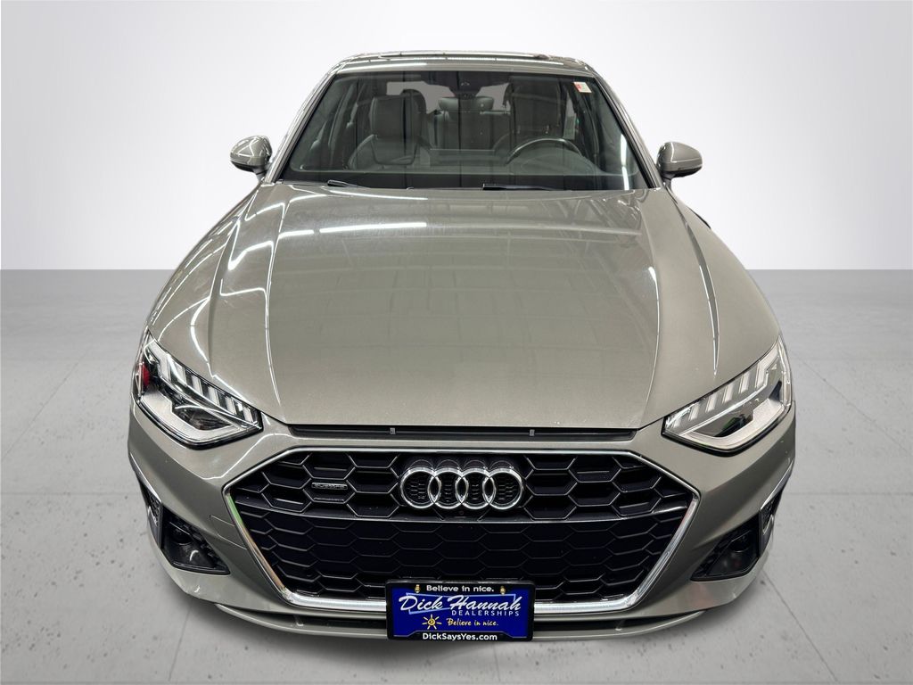 2023 Audi A4 45 S line Premium Plus Quattro photo 10
