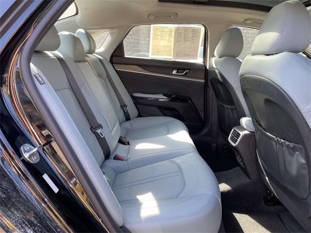 2021 Kia K5 EX photo 16