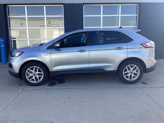 2024 Ford Edge SEL photo 6