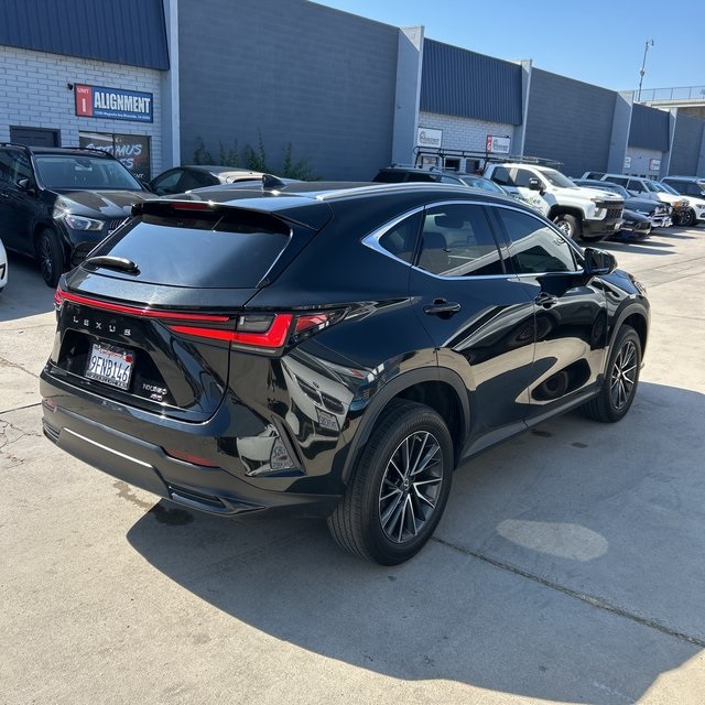 2023 Lexus NX 350 Premium photo 3