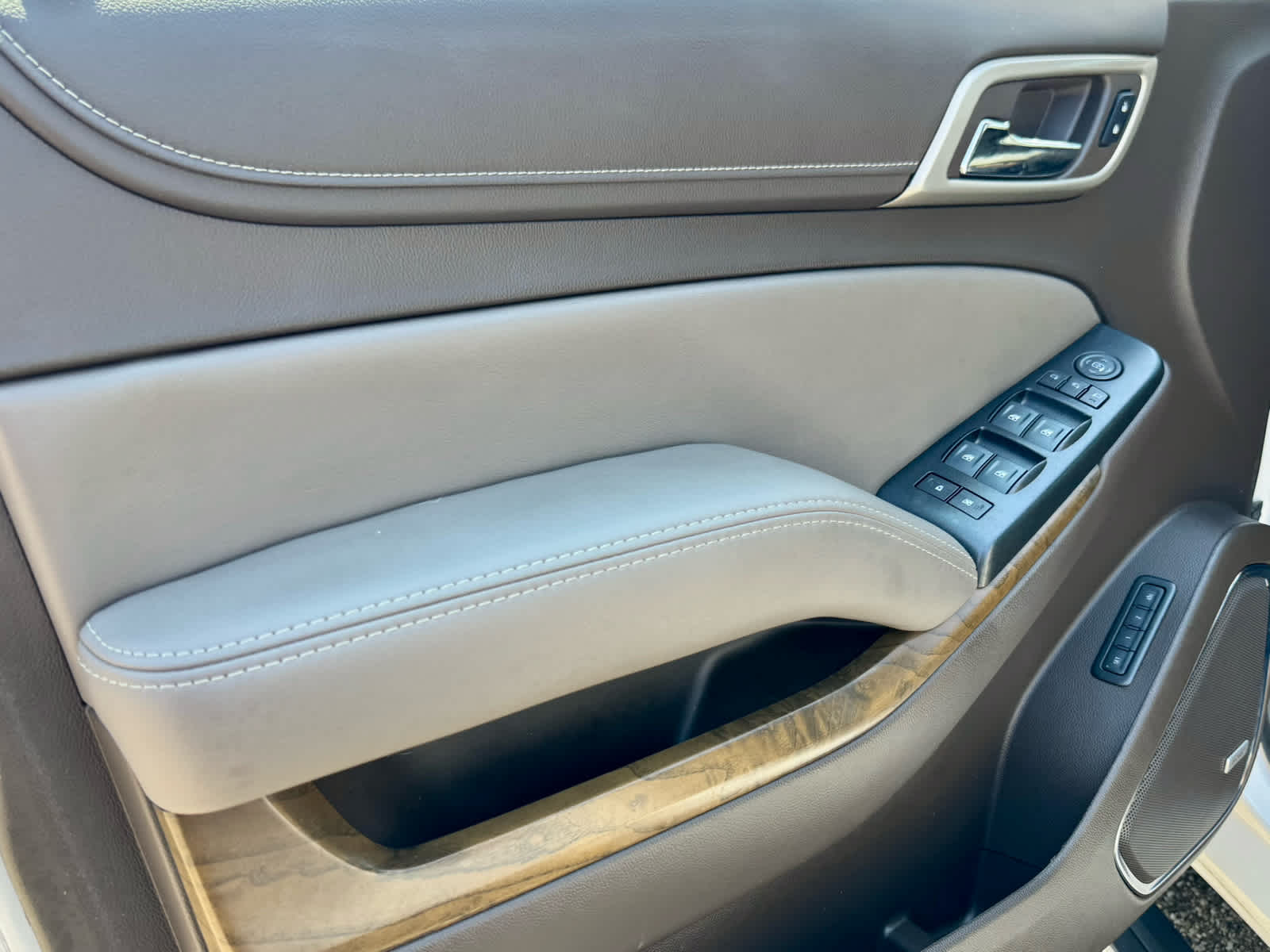 2019 Gmc Yukon Denali photo 13