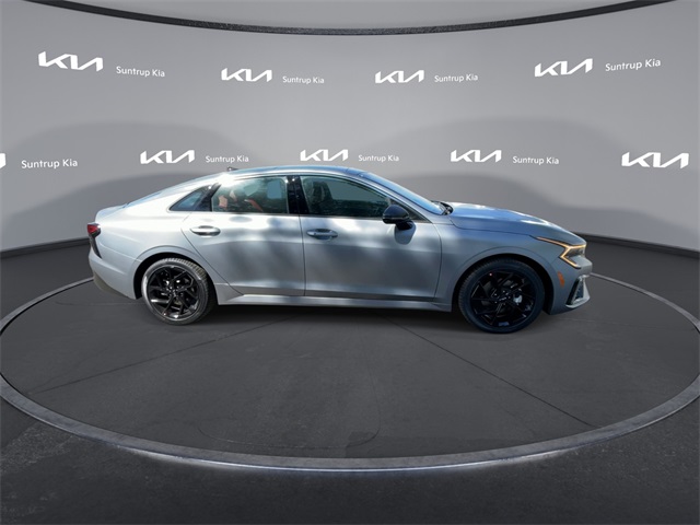 2026 Kia K5 GT-Line photo 3