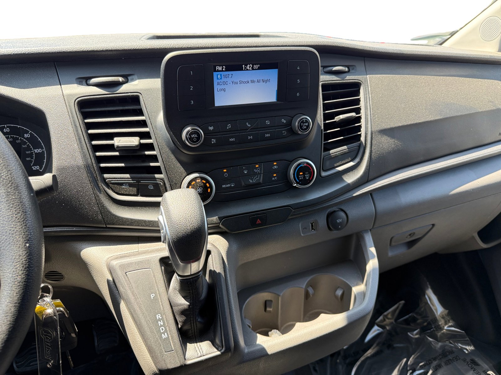 2024 Ford Transit photo 10