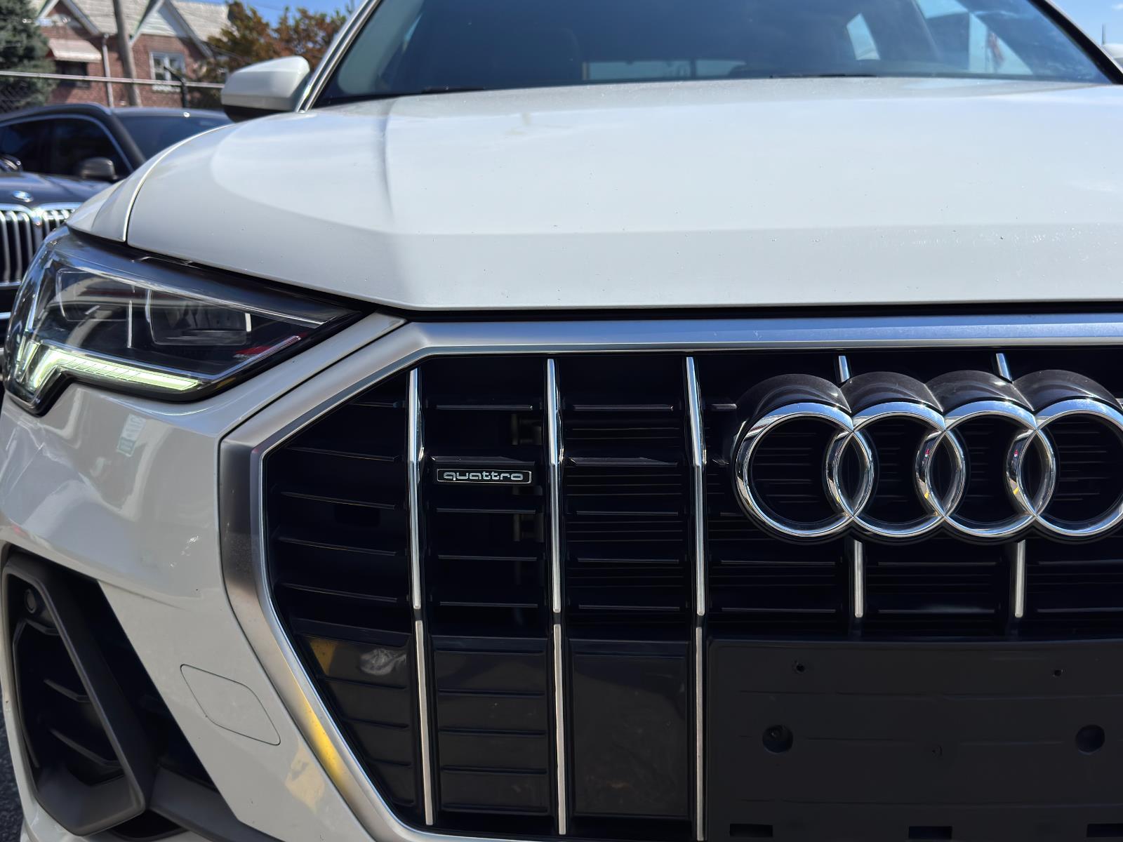 2023 Audi Q3 S line Premium photo 9