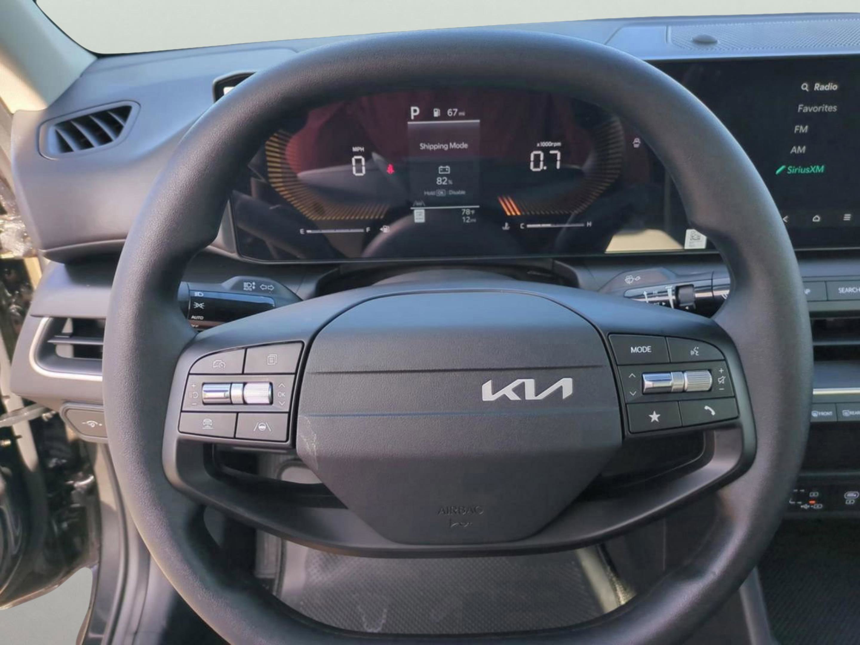 2025 Kia K4 LX photo 21