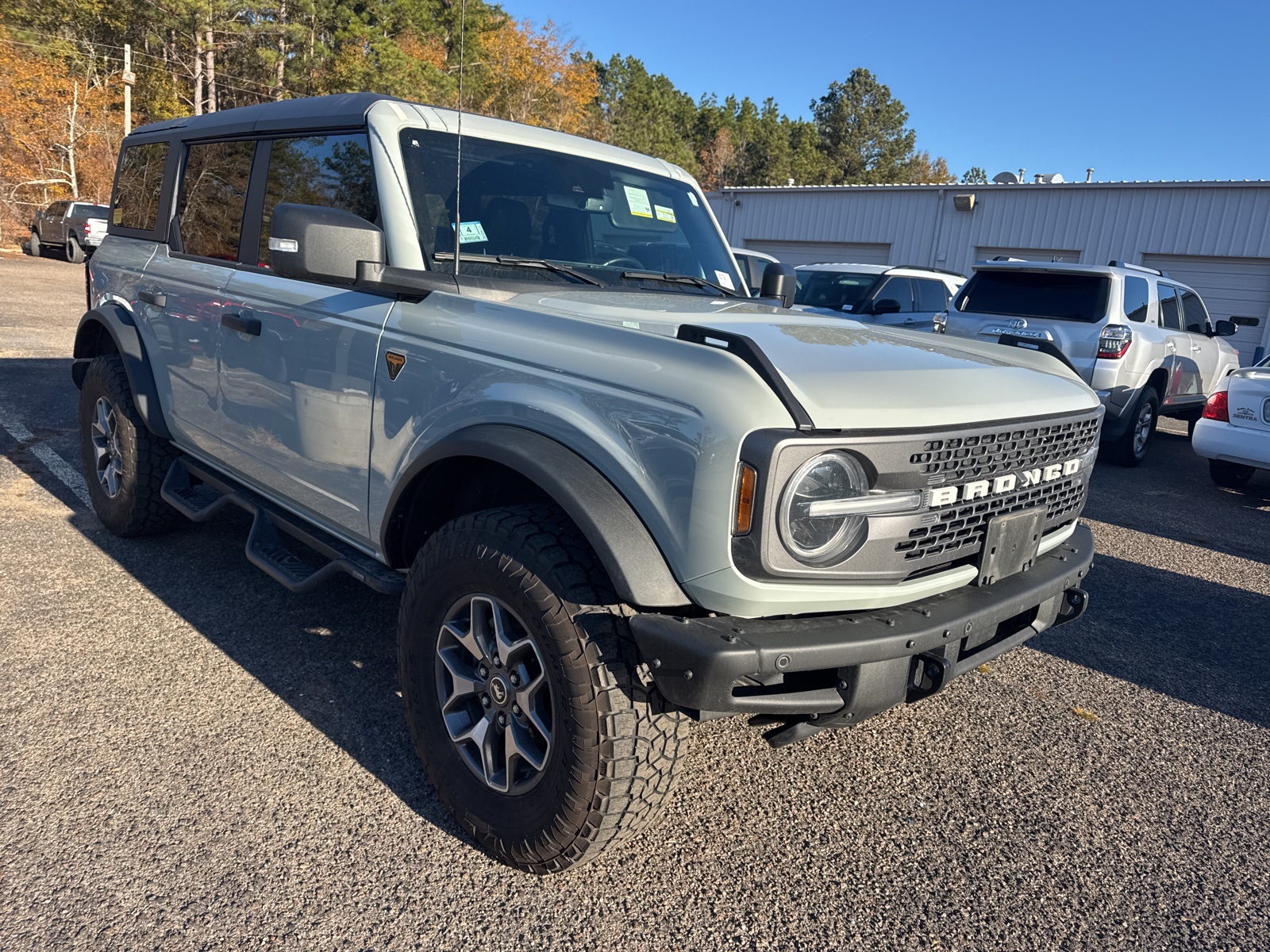 2022 Ford Bronco 4-Door Badlands's photo