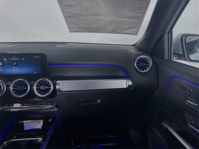 2026 Mercedes Benz GLB 250 photo 23