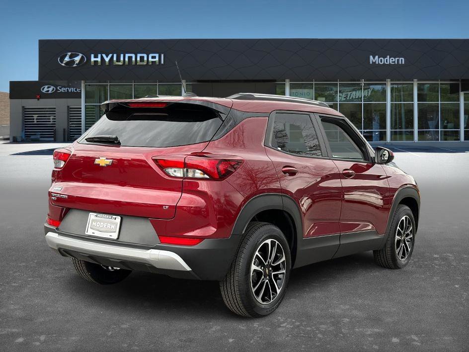 2024 Chevrolet Trailblazer LT photo 3