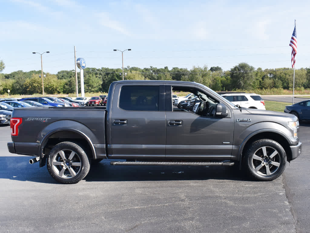 2015 Ford F-150 XLT photo 11