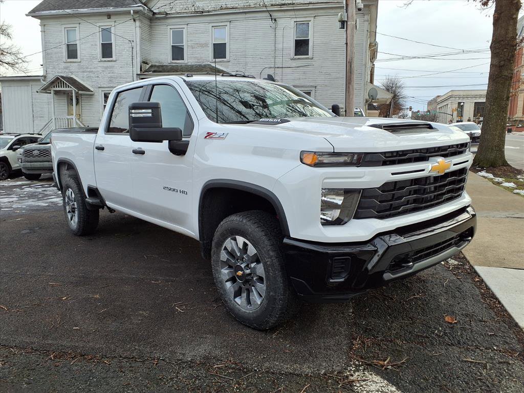 2026 Chevrolet Silverado 2500HD Custom's photo