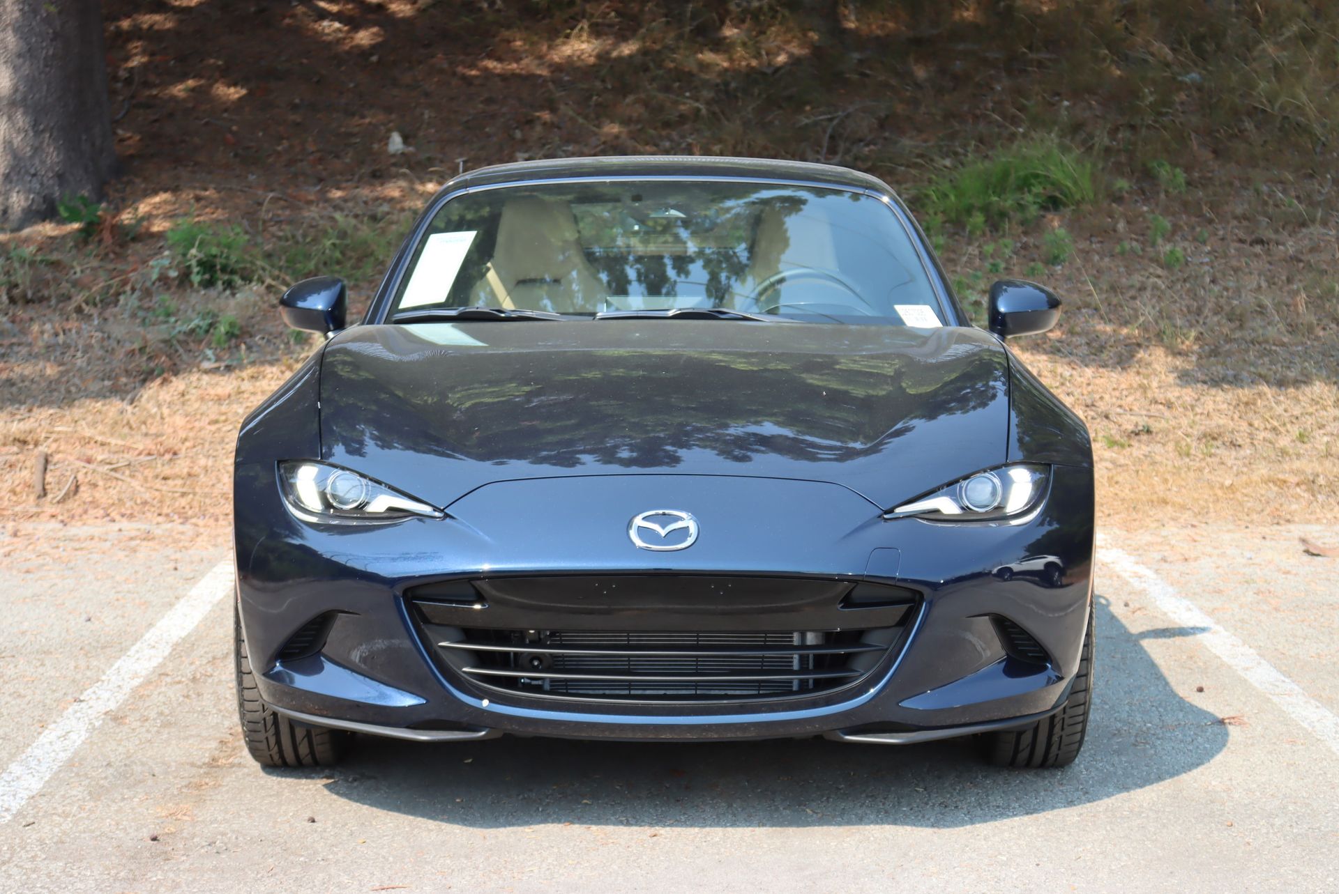 2025 Mazda MX-5 Miata Miata RF Grand Touring photo 3
