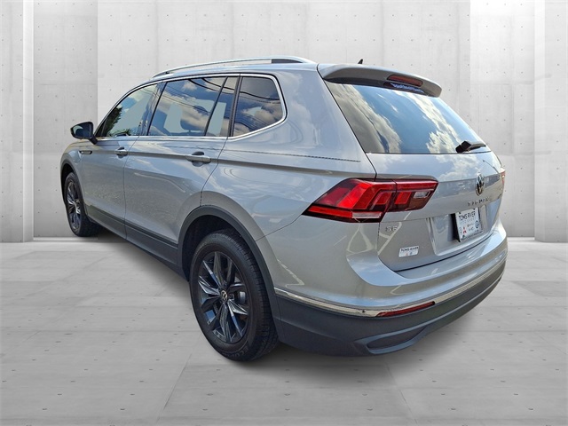 2024 Volkswagen Tiguan SE Wolfsburg Edition photo 2