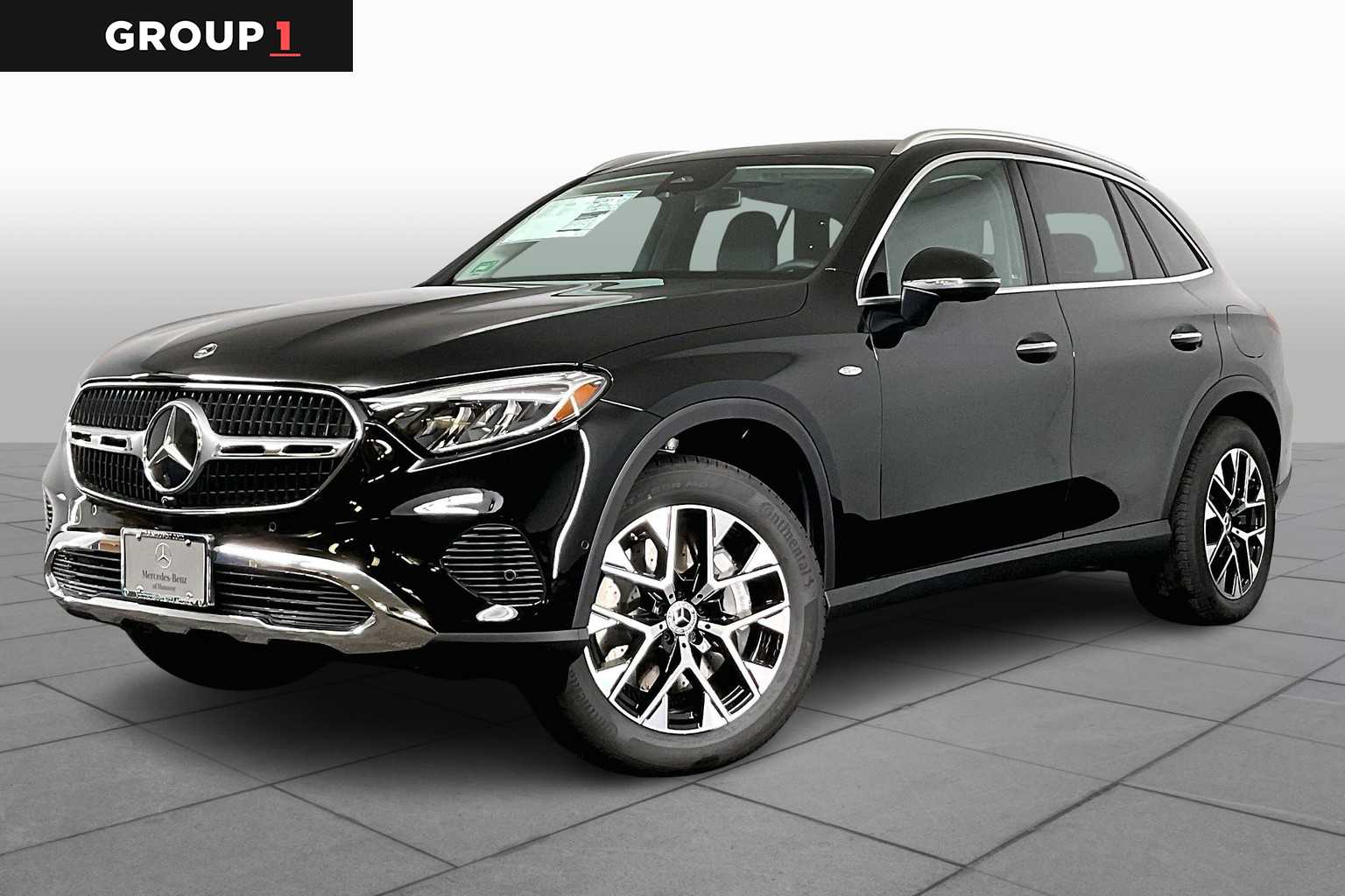 2025 Mercedes-Benz GLC Base's photo