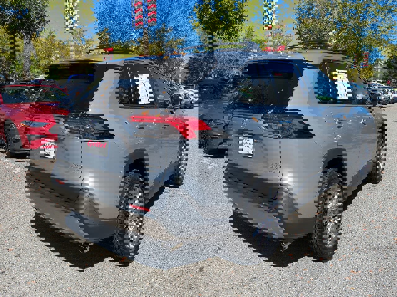 2023 Toyota RAV4 Limited photo 5