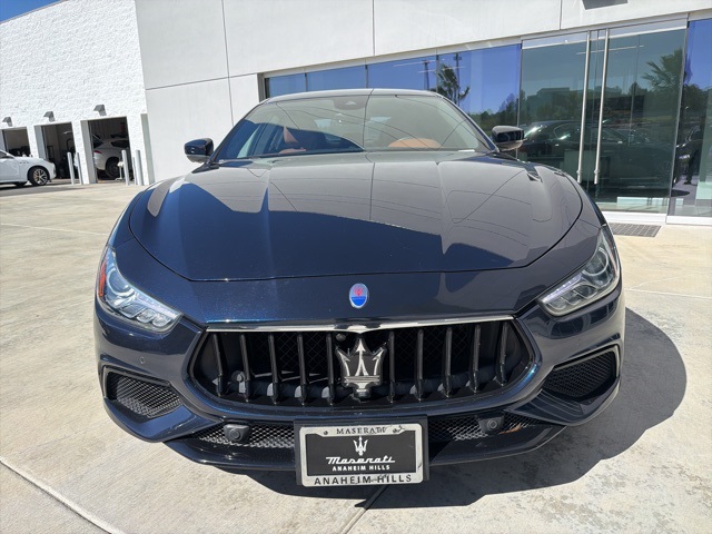 2021 Maserati Ghibli S photo 2