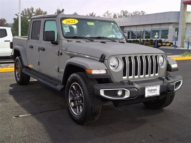 2022 Jeep Gladiator Overland photo 2