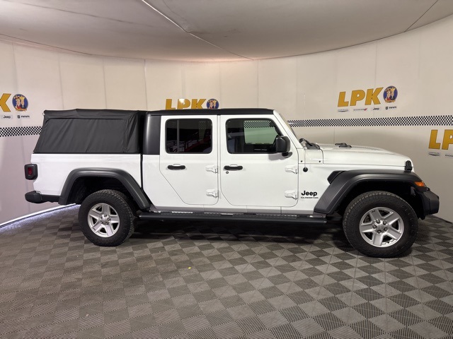 2020 Jeep Gladiator Sport S photo 4