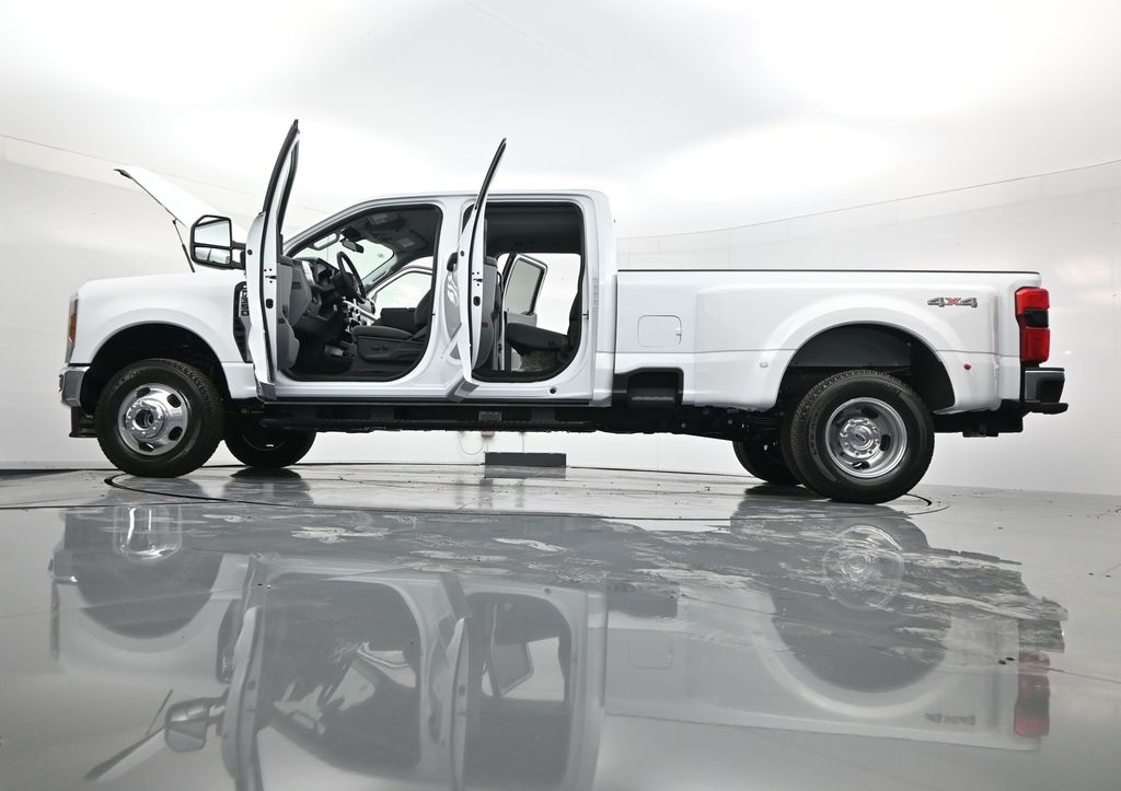 2026 Ford F-350 XLT photo 51