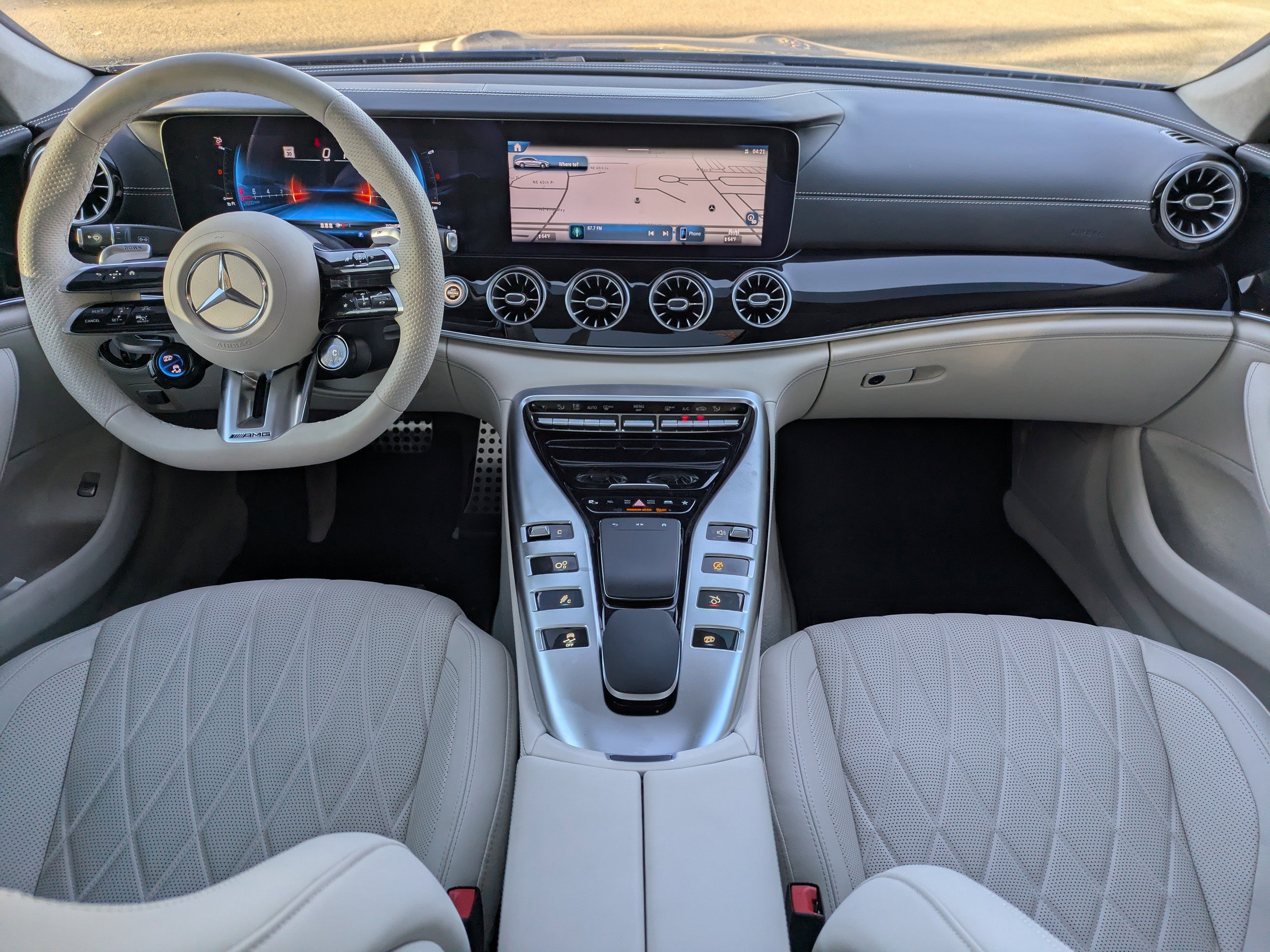 2025 Mercedes Benz AMG GT photo 2