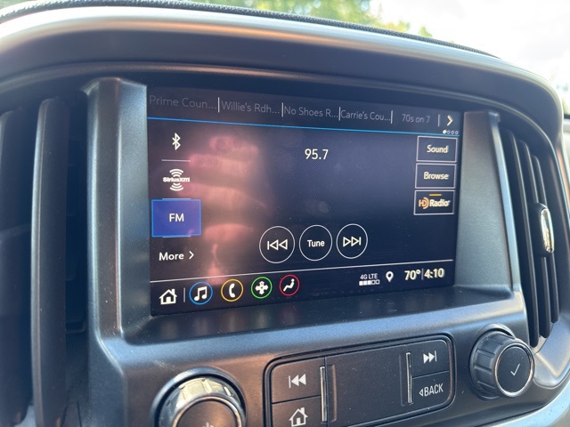 2019 Chevrolet Colorado LT photo 15