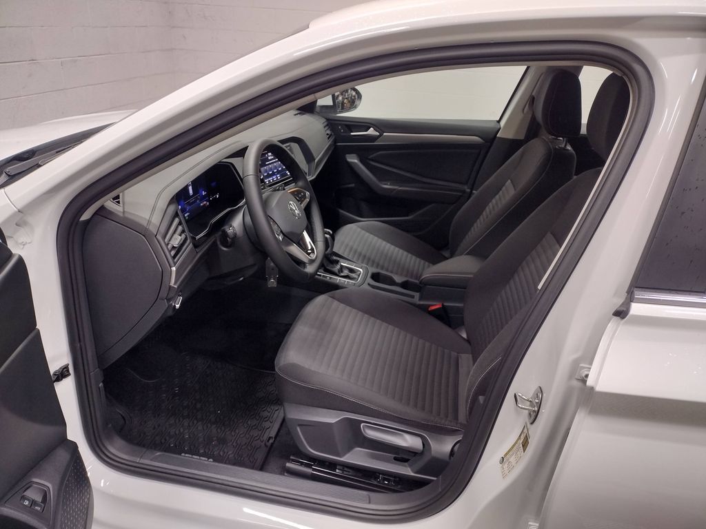 2024 Volkswagen Jetta 1.5T S photo 12