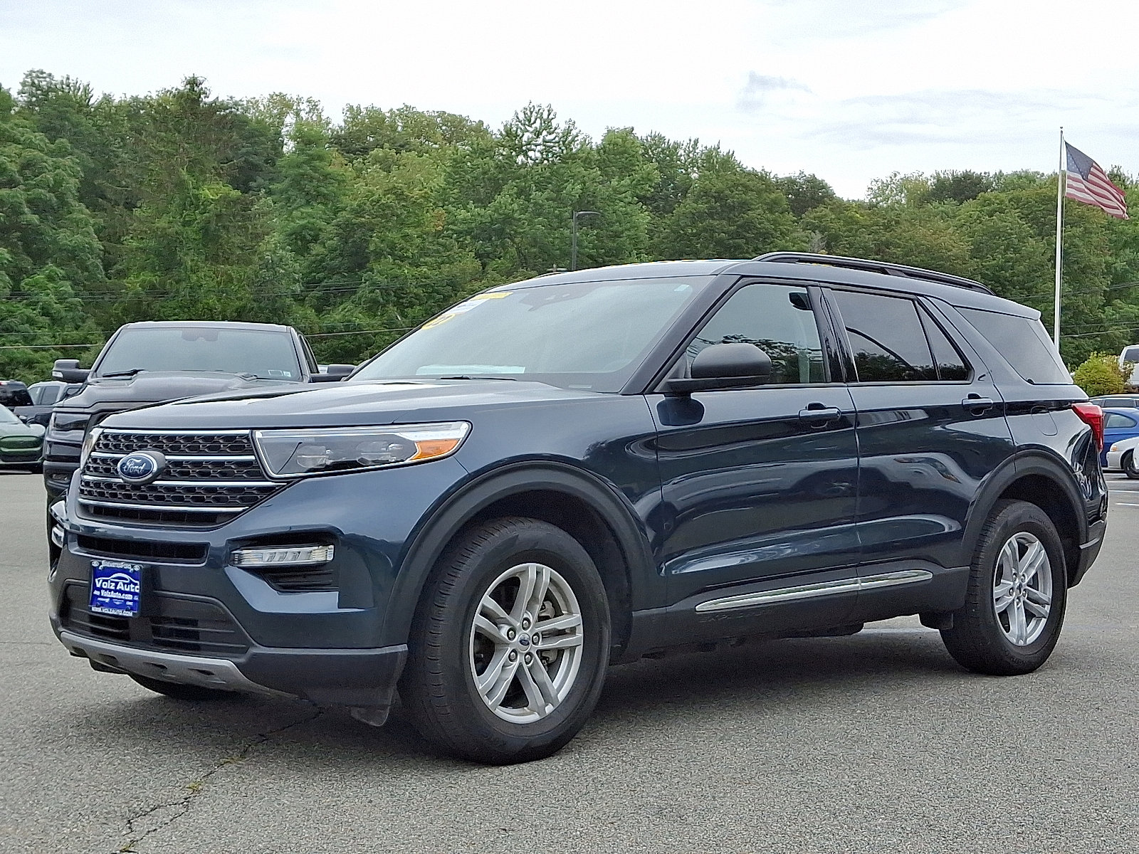 2022 Ford Explorer XLT photo 5