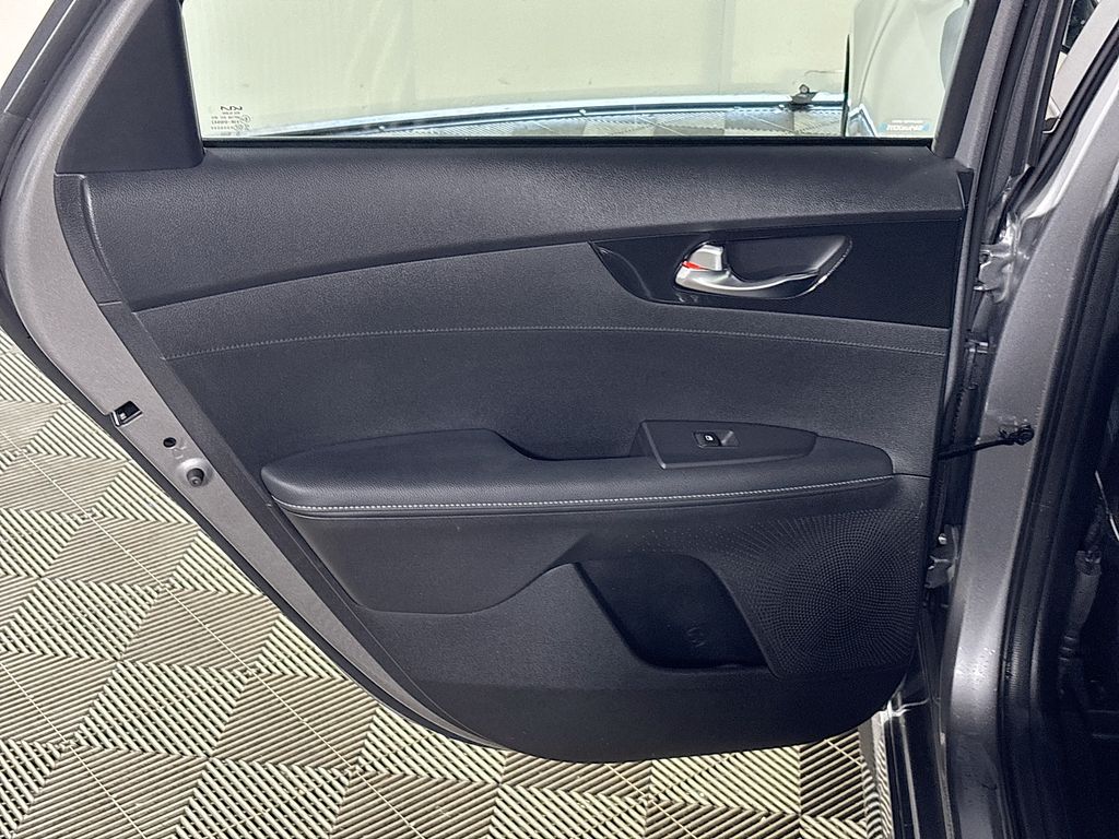 2024 Kia Forte GT-Line photo 20