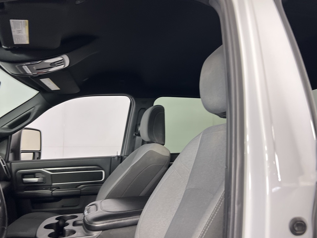 2024 Ram 3500 Big Horn photo 19
