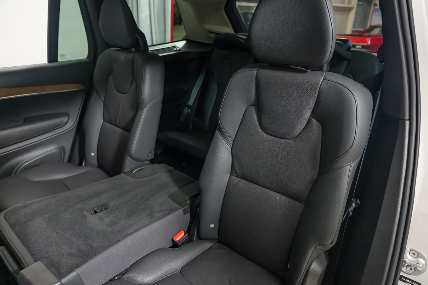 2024 Volvo XC90 B5 Plus photo 23