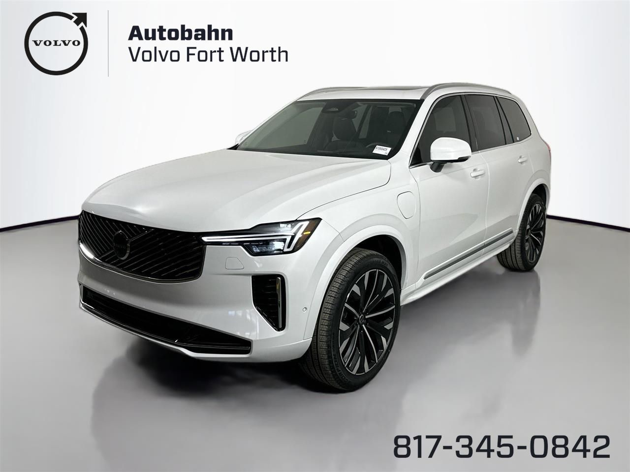 2025 Volvo XC90 Ultra's photo