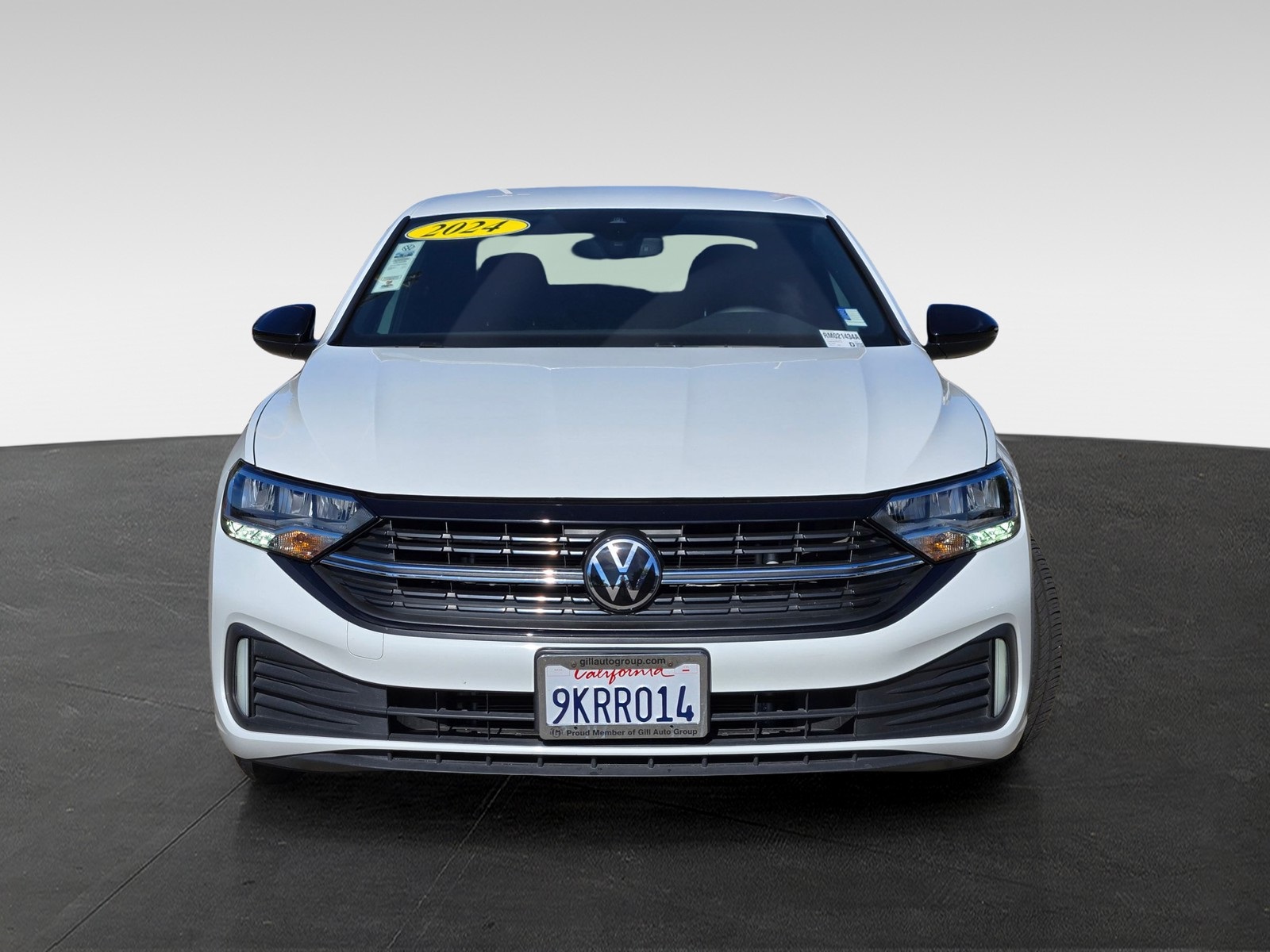 2024 Volkswagen Jetta 1.5T Sport photo 2