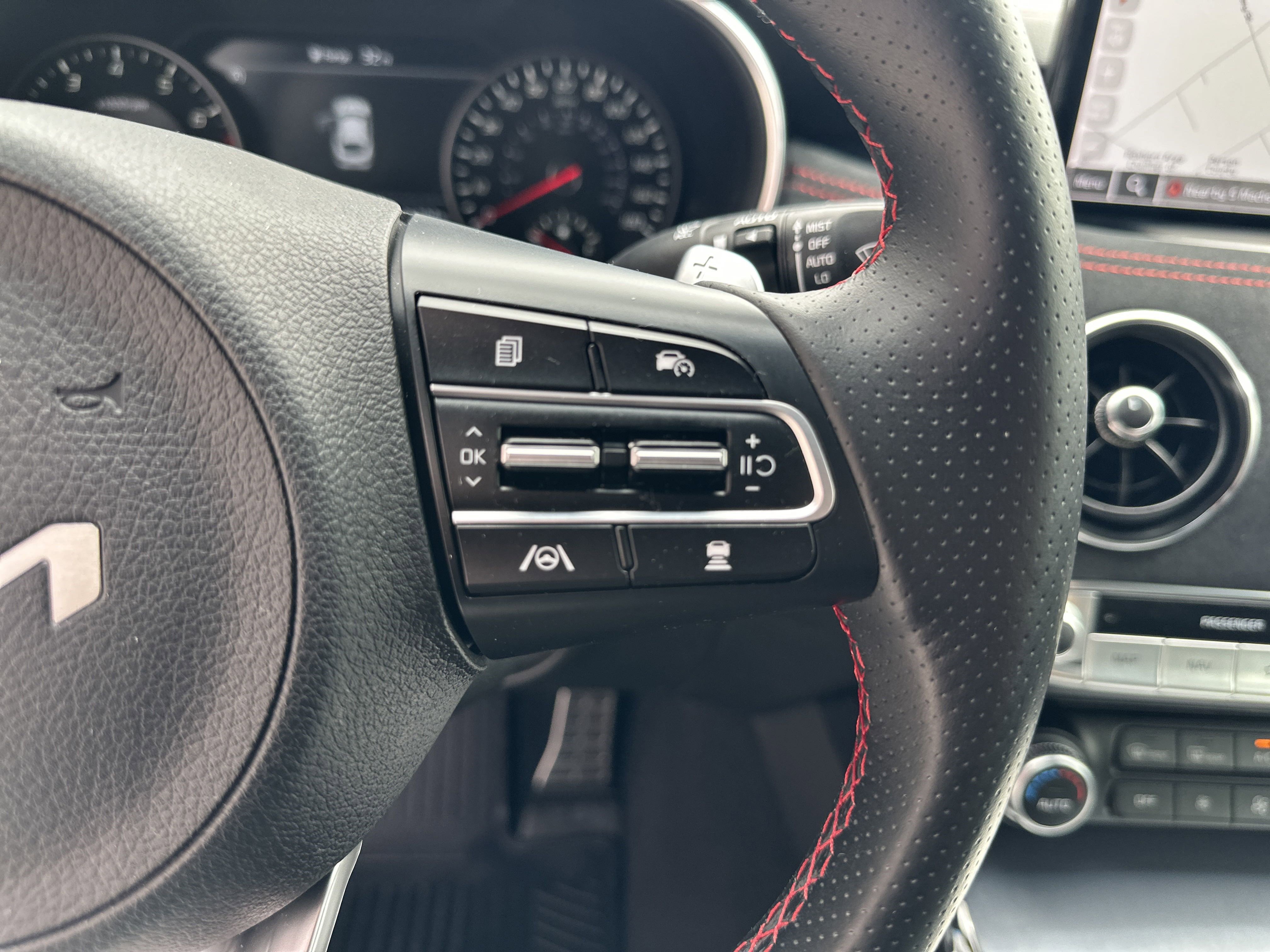 2023 Kia Stinger GT2 photo 5