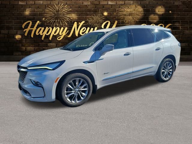 2023 Buick Enclave Avenir's photo