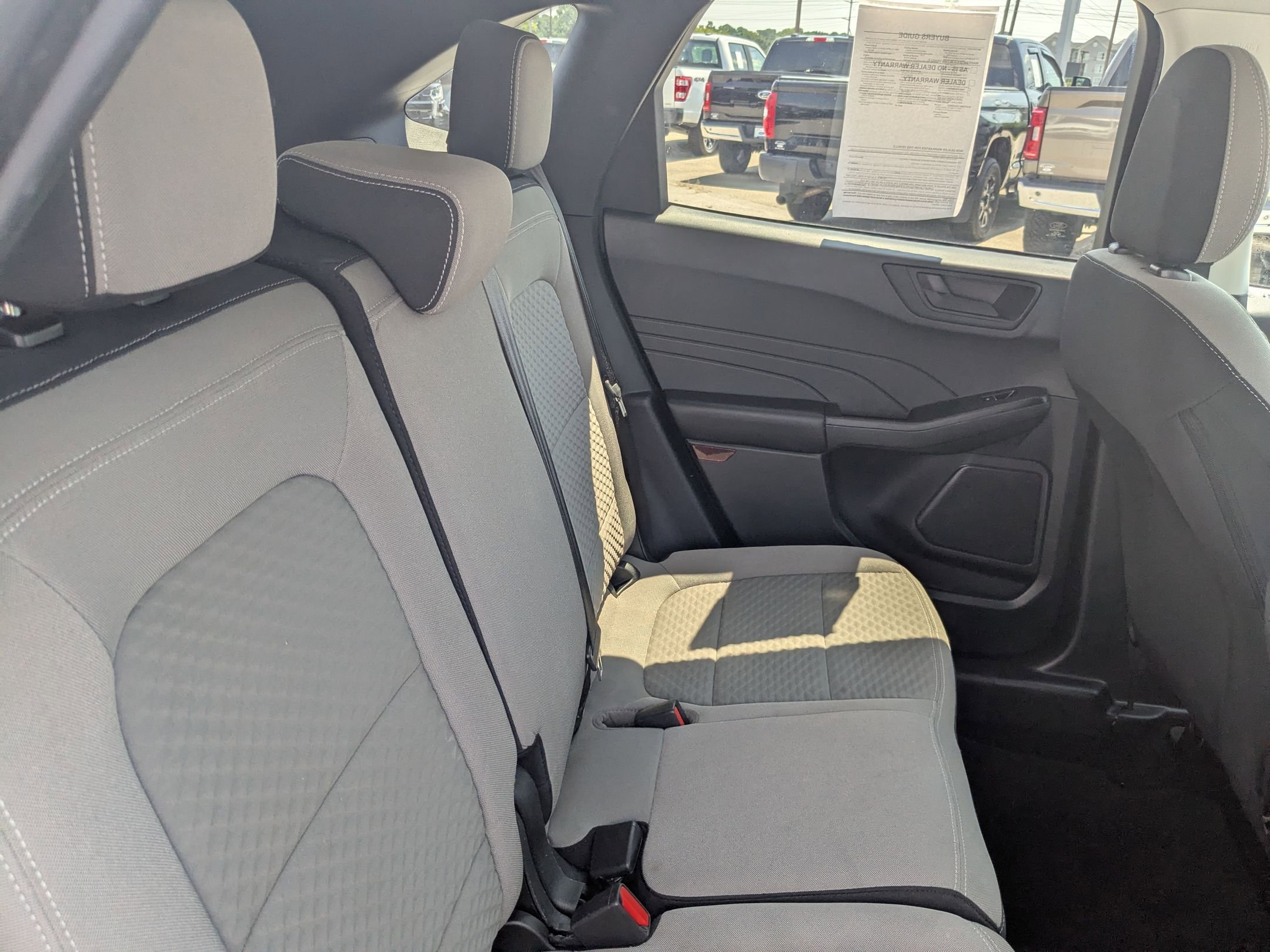 2022 Ford Escape SE photo 25