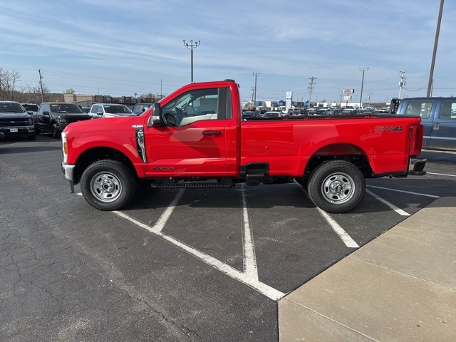 2025 Ford F-350 XL photo 3