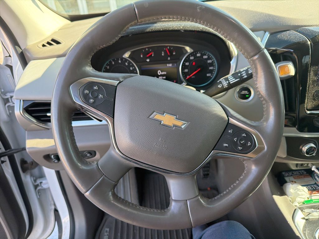 2020 Chevrolet Traverse 1LT photo 24