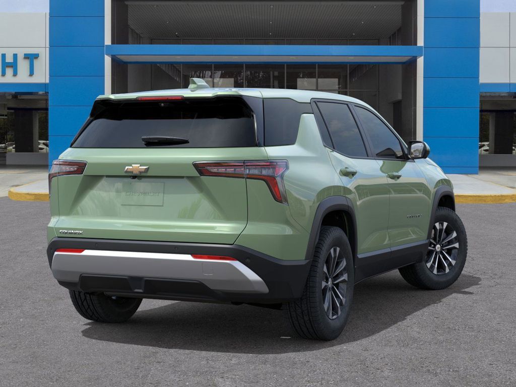 2026 Chevrolet Equinox LT photo 4