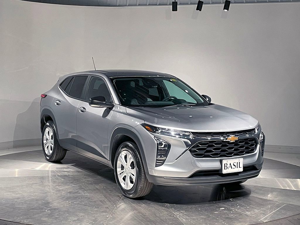 2024 Chevrolet Trax LS photo 26