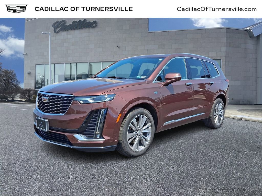 2022 Cadillac XT6