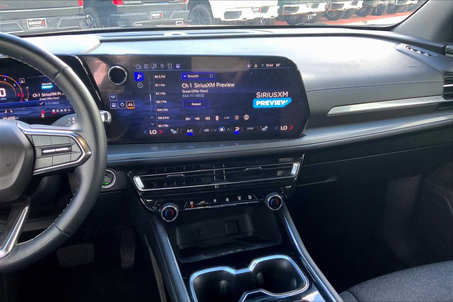 2024 Chevrolet Traverse photo 6