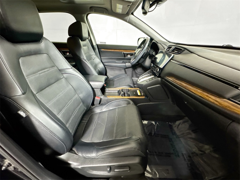 2020 Honda CR-V Hybrid Touring photo 10
