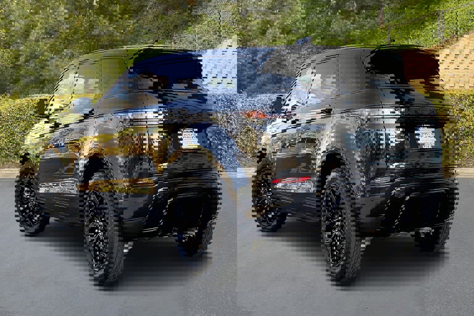 2020 Land Rover Range Rover Evoque SE photo 10