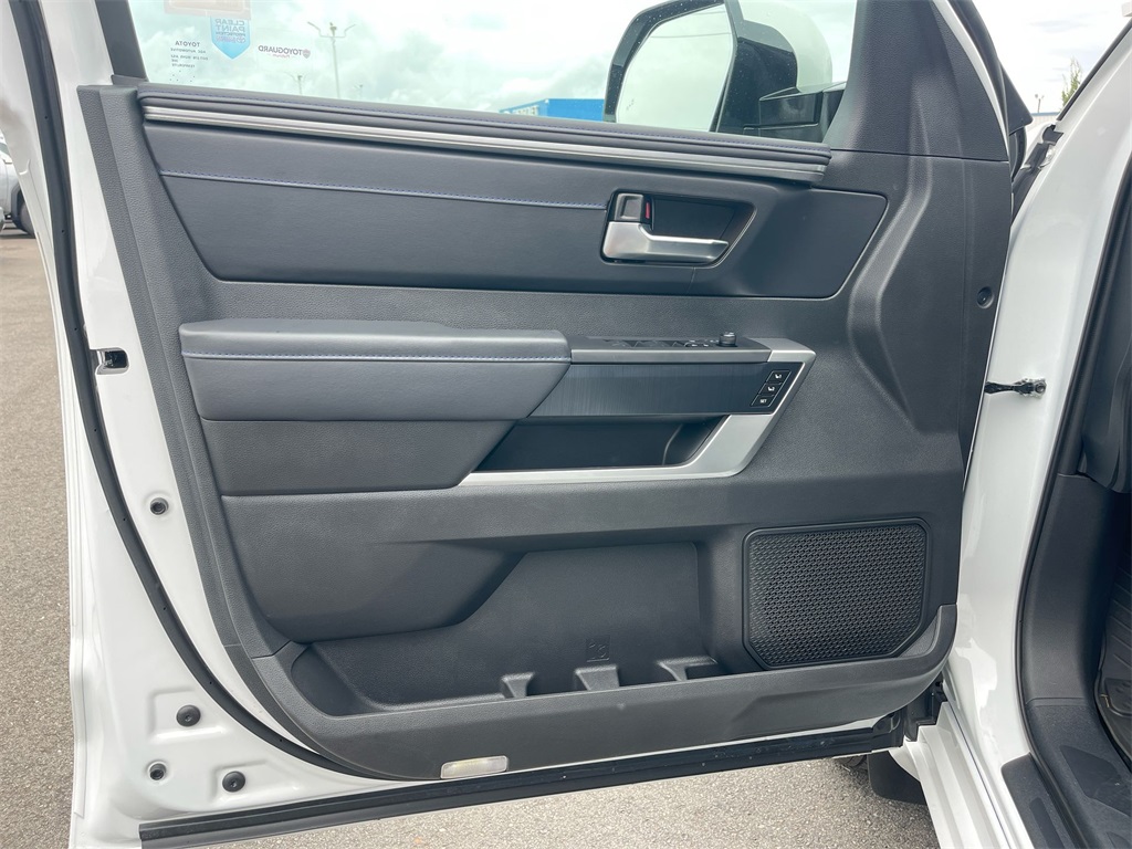 2025 Toyota Sequoia Platinum photo 23