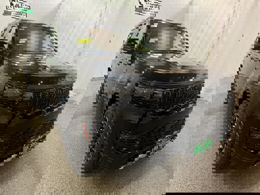 2025 Jeep Wagoneer Series II's photo