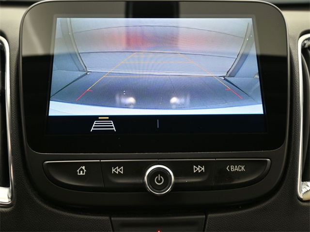 2019 Chevrolet Malibu 1LT photo 3